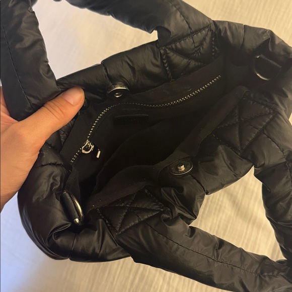 Urban Outfitters Black Quilted Tote Bag - Picture 2 of 2